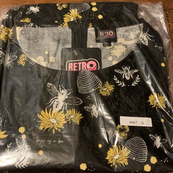 🐝 Retrolicious Bee 🐝 Kind Vintage Dress - Picture 8 of 11